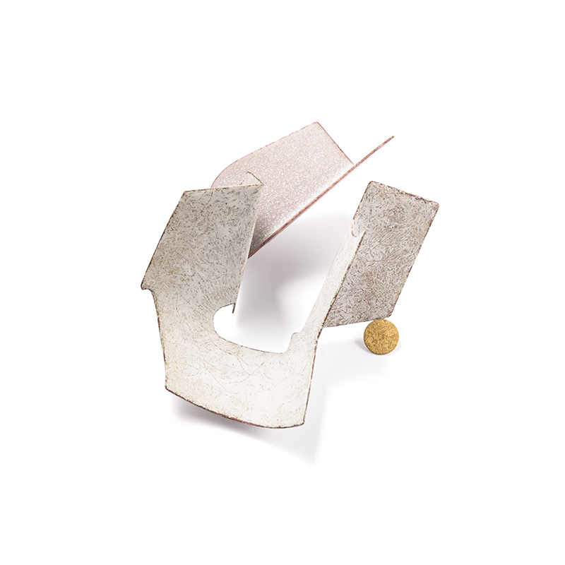 Kaori Juzu| Traces of white | Brooch | 2019